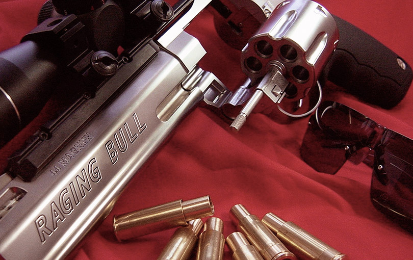conheca o revolver taurus 454